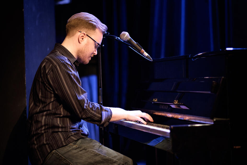 Séb by Dominique PERRIN